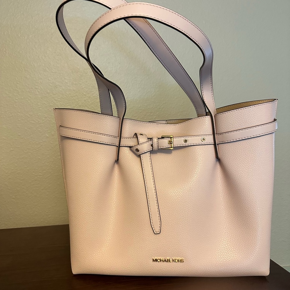 NWT Michael Kors Emilia tote